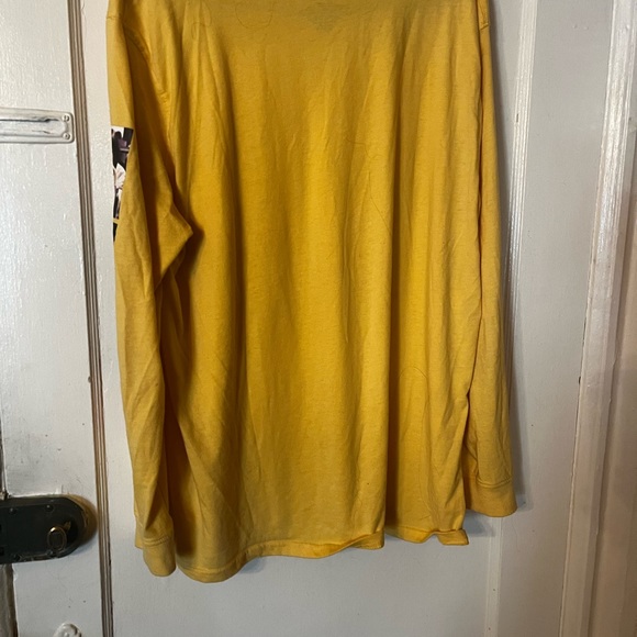 PULP FICTION LONG SLEEVE TSHIRT. Hard to find. Perfect condition - Picture 6 of 7